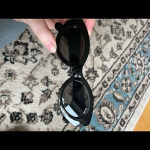 Quay Australia black sunglasses